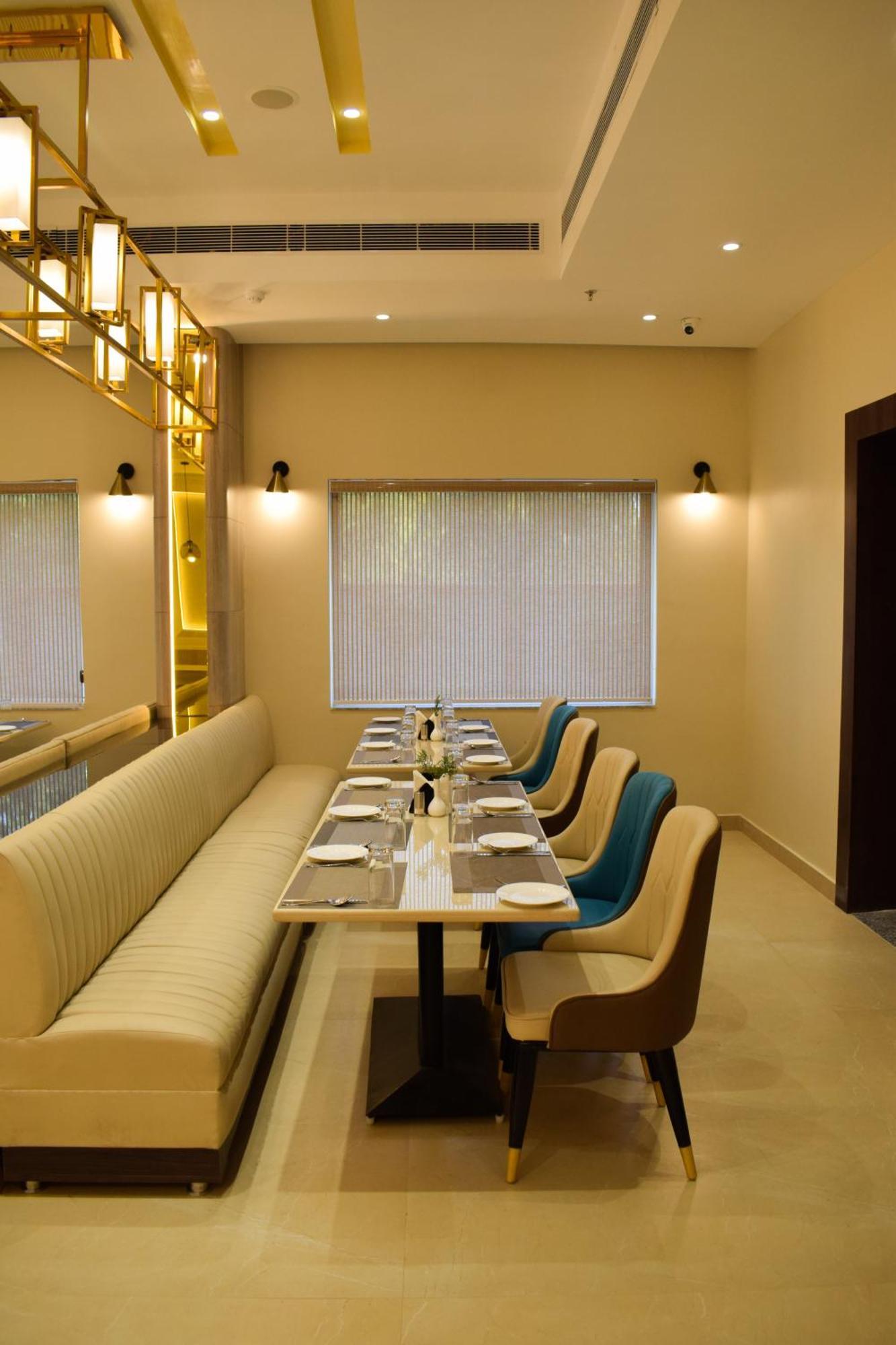 Tulip Inn Shravasti Bahraich ภายนอก รูปภาพ